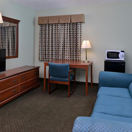 Americas Best Value Inn - Seymour Ruang foto