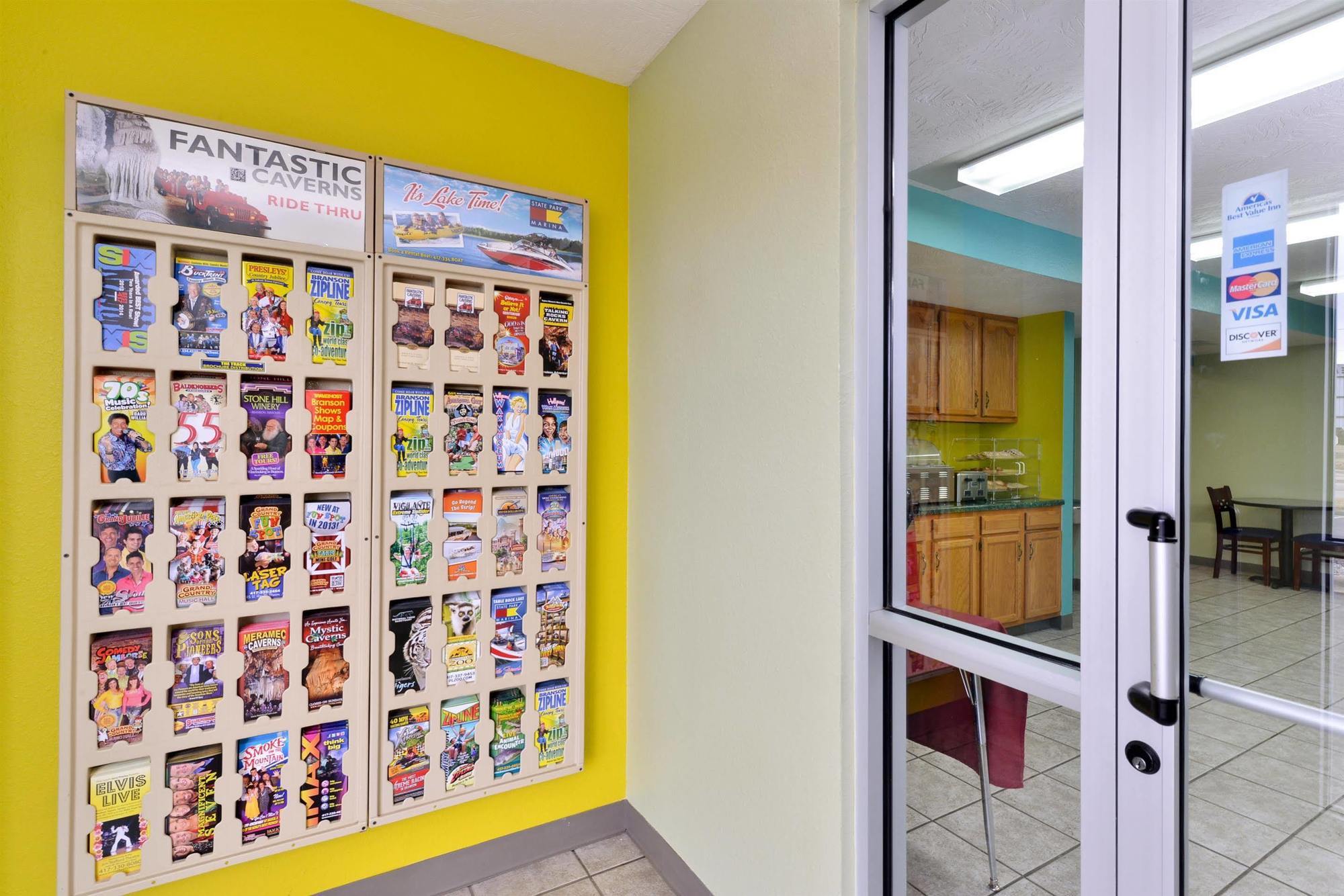 Americas Best Value Inn - Seymour Bagian luar foto
